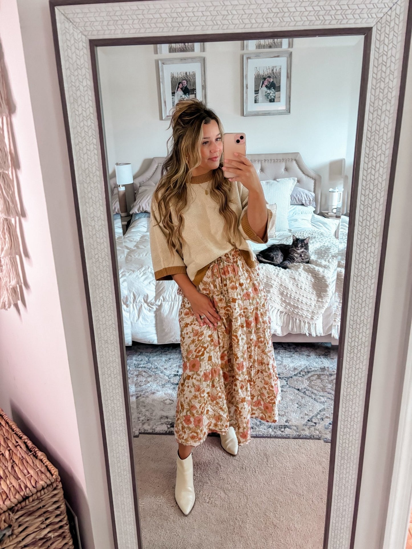 Cream Color Block Pullover Sweater