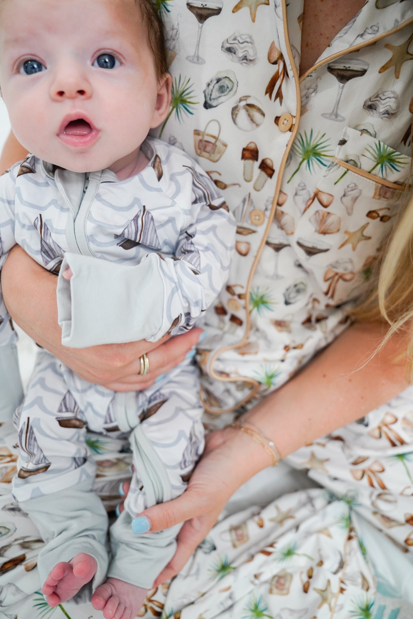 Neutral Coastal Cocktail - Short Sleeve + Pant Pajama Set